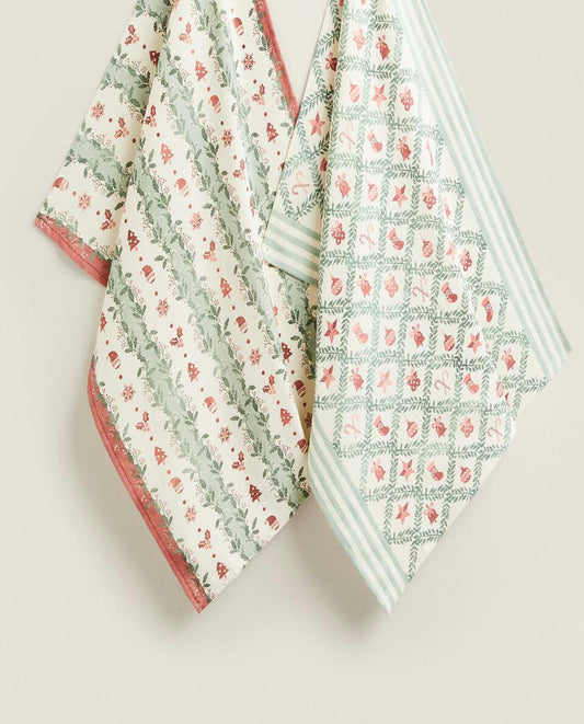 PACK OF COTTON CHRISTMAS TEA TOWELS (PACK OF 2)