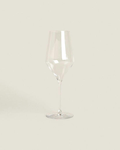 PLAIN CRYSTALLINE WINE GLASS