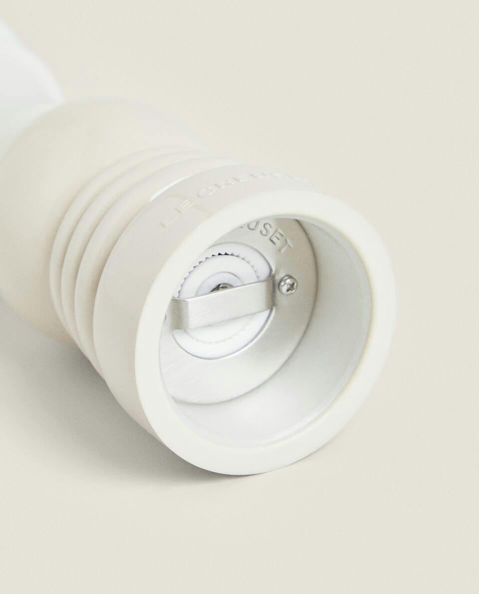 LE CREUSET LACQUERED SALT GRINDER