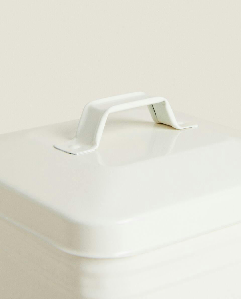 LAUNDRY TAB CONTAINER