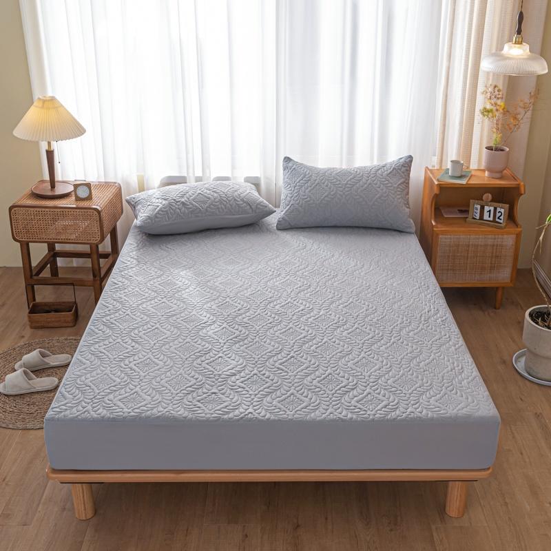 Triple-Layer Waterproof Quilted Mattress Protector