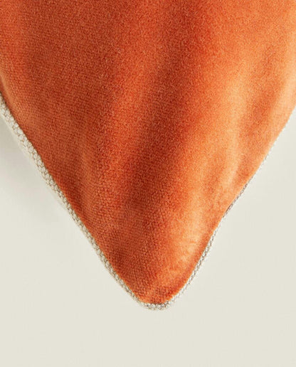 LINEN AND VELVET CUSHION COVER