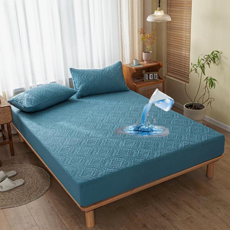 Triple-Layer Waterproof Quilted Mattress Protector