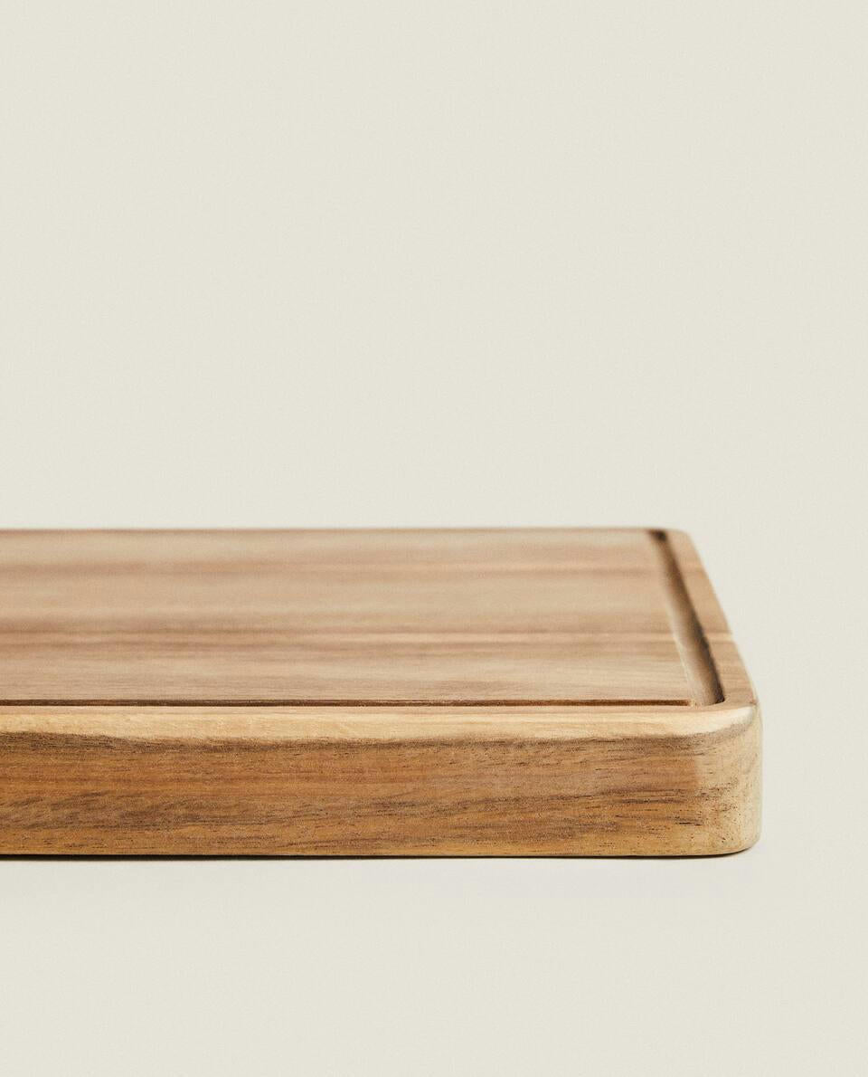 ACACIA CUTTING BOARD