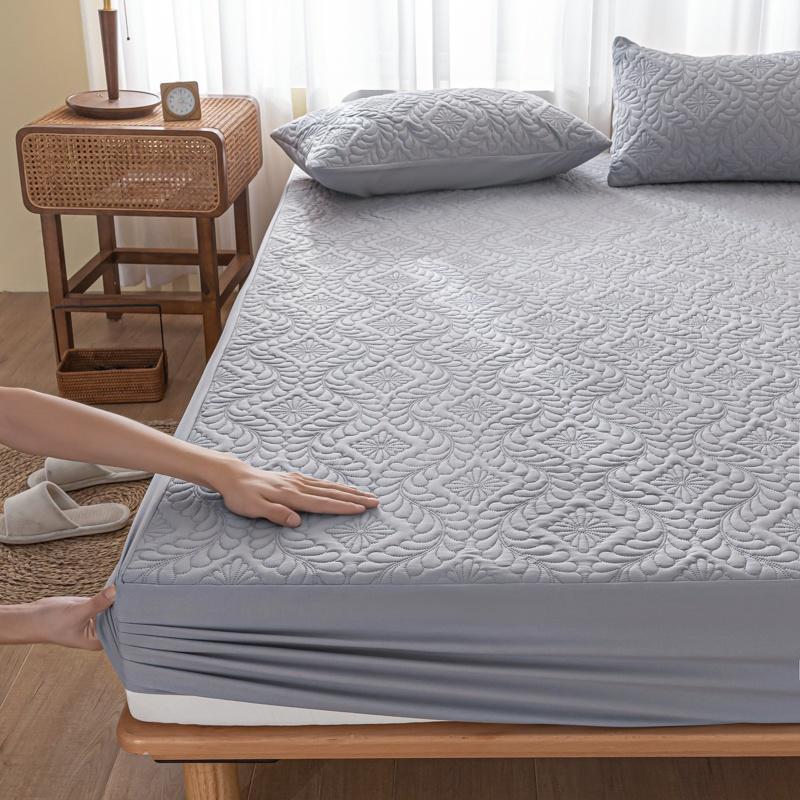 Triple-Layer Waterproof Quilted Mattress Protector