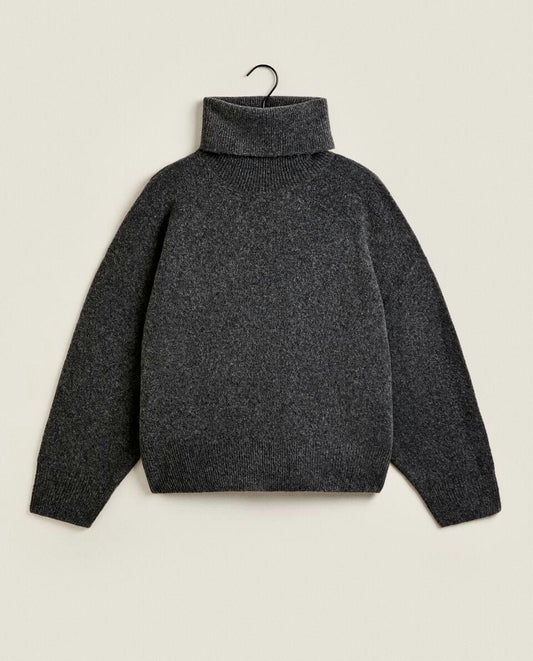 KNIT TURTLENECK SWEATER