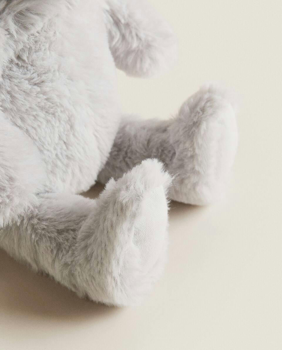 CHILDREN'S RABBIT SOFT TOY