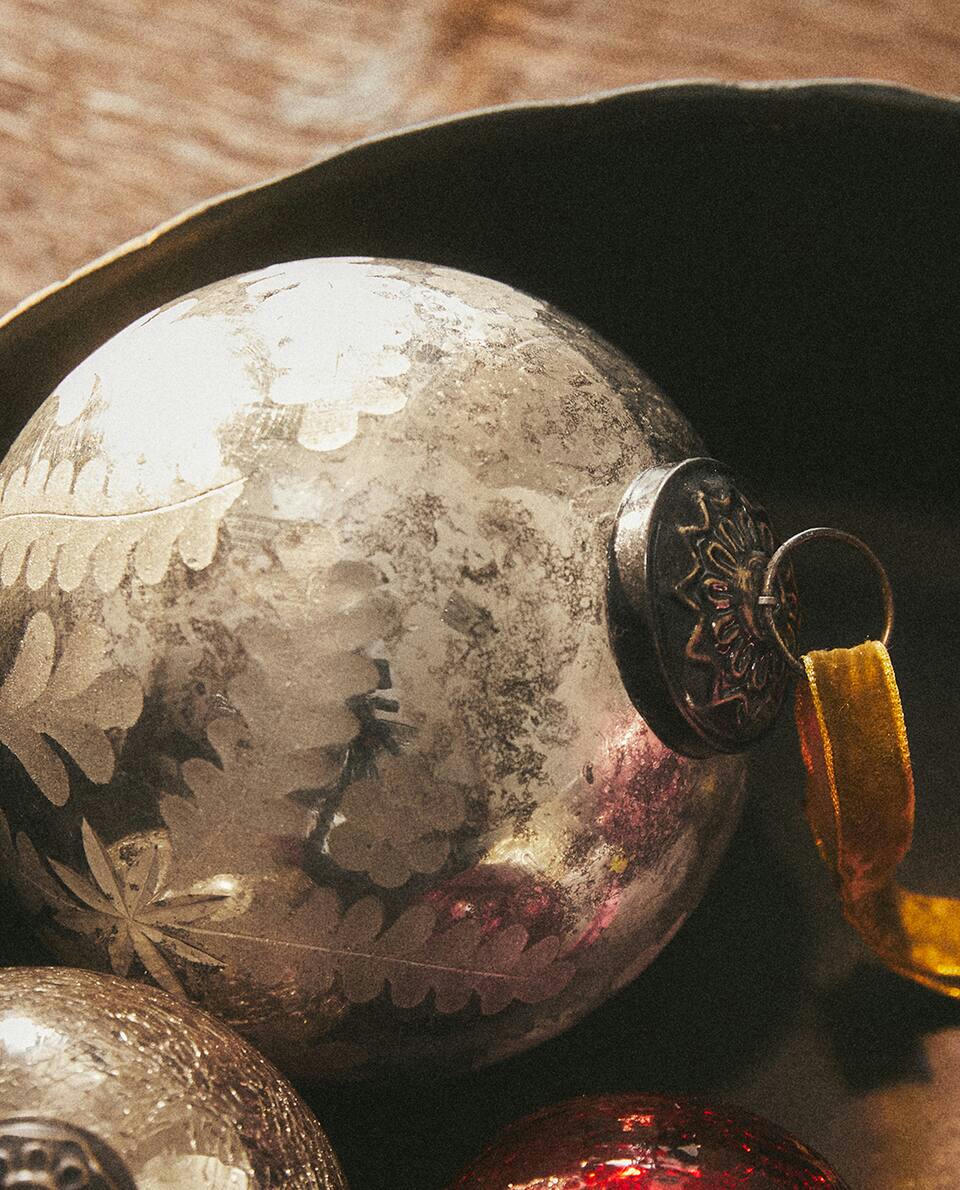 MERCURISED GLASS CHRISTMAS BAUBLE DECORATION