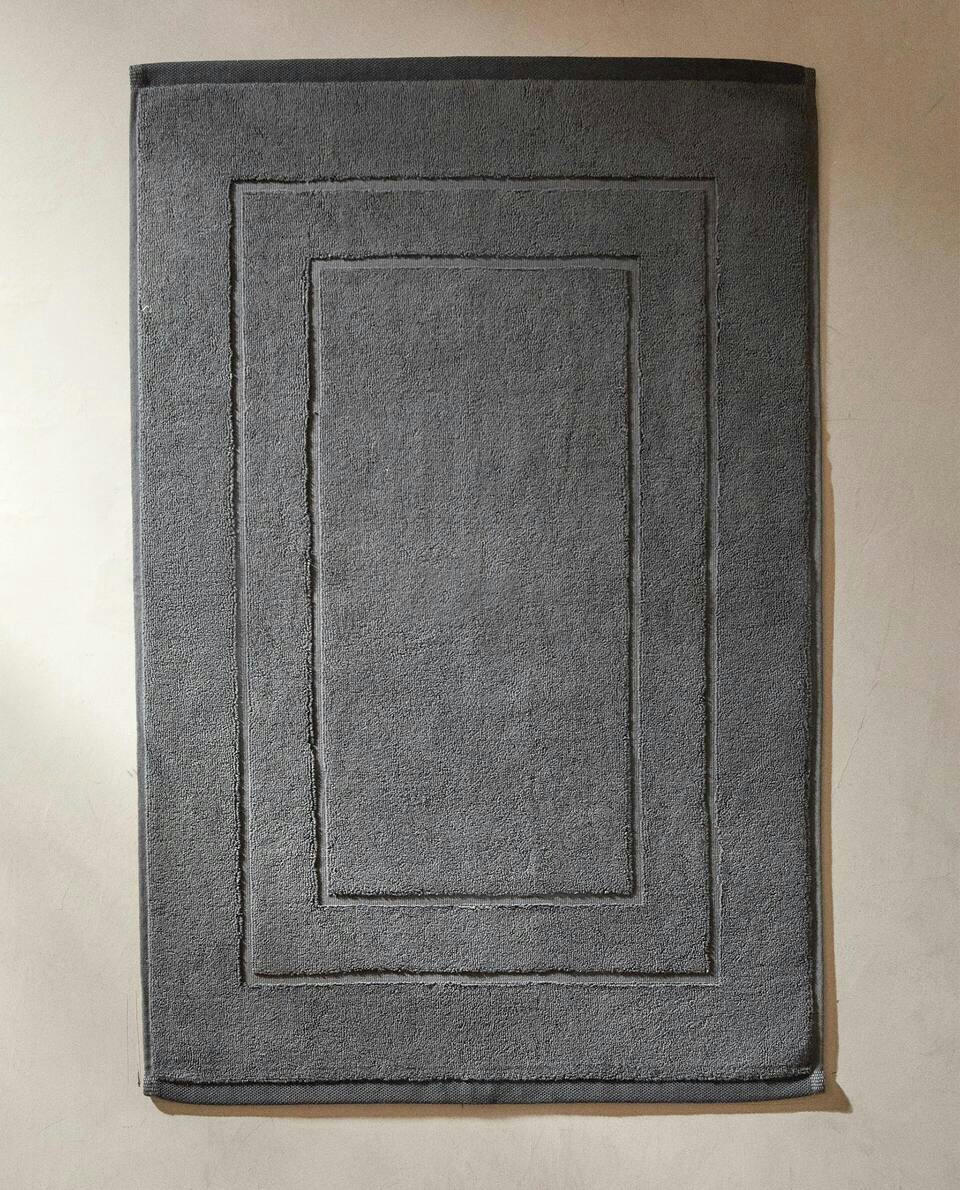 COTTON BATH MAT